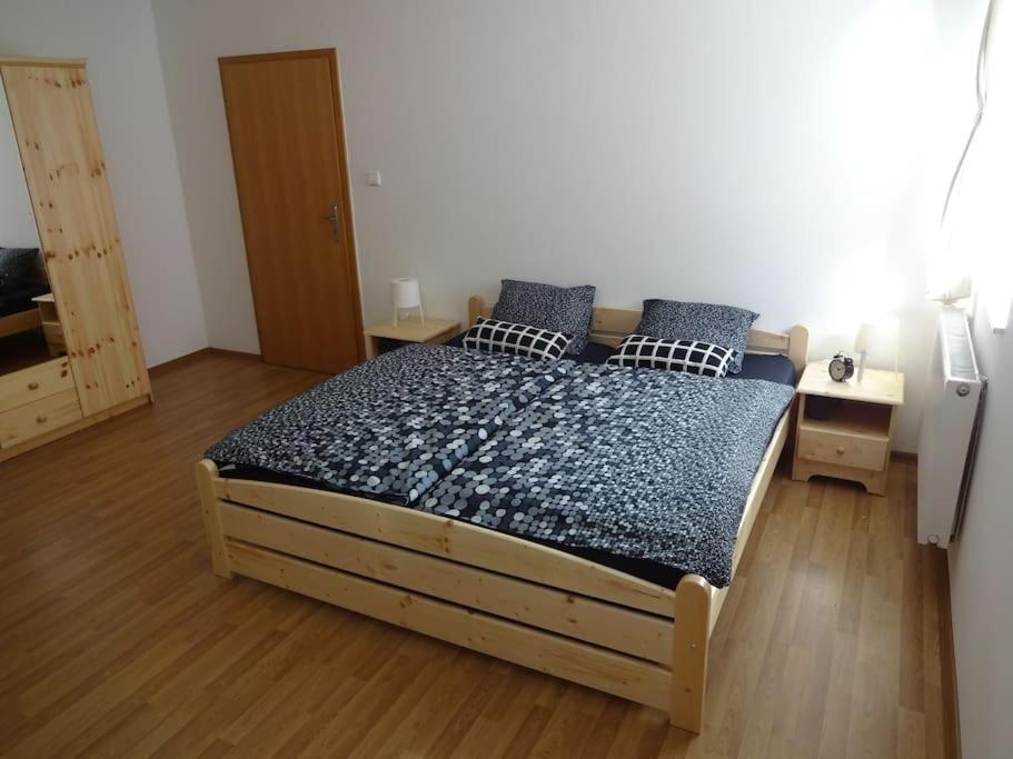 Luxusni Apartman V Centru Boziho Daru Божи Дар Екстериор снимка